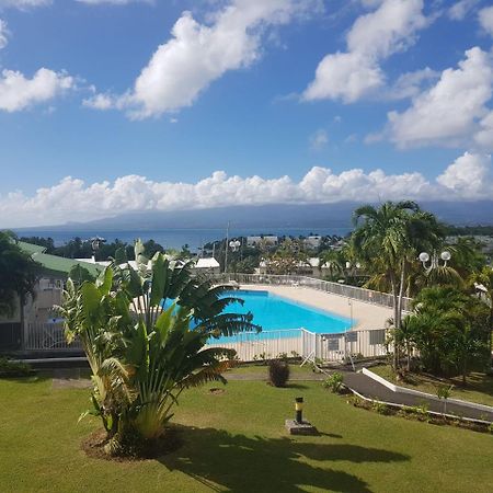 Superbe Studio En Duplex, Vue Sur Mer Et Piscine Le Gosier  Exteriér fotografie